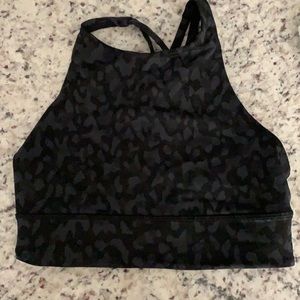Lululemon Energy Bra High Neck Long Line, padding removed. Size 6.